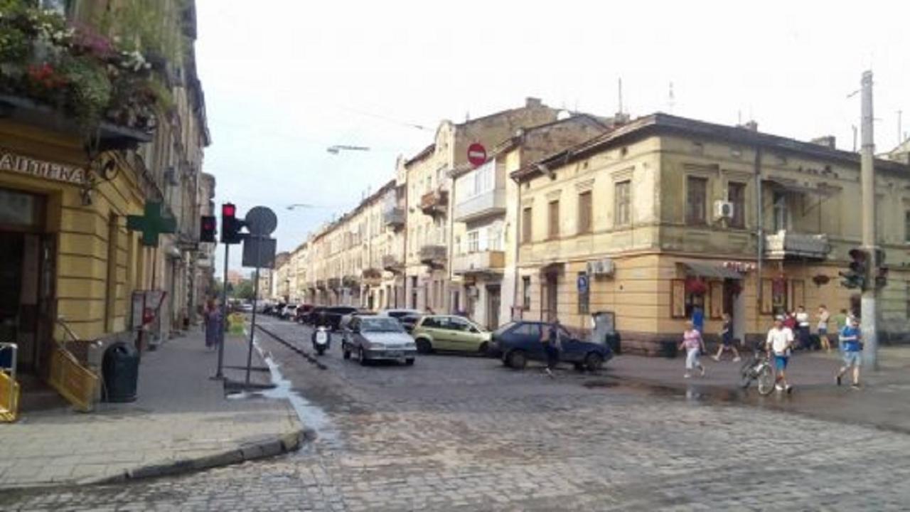Віп Квартира Вулиця Куліша 13 Біля Форуму Недалеко Малевичу Leopoli Esterno foto